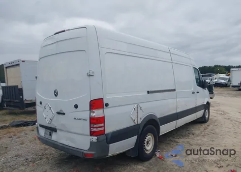 2014 Mercedes-Benz Sprinter 2500 High Roof from USA, damaged, VIN WD3PE8DE2E5896262